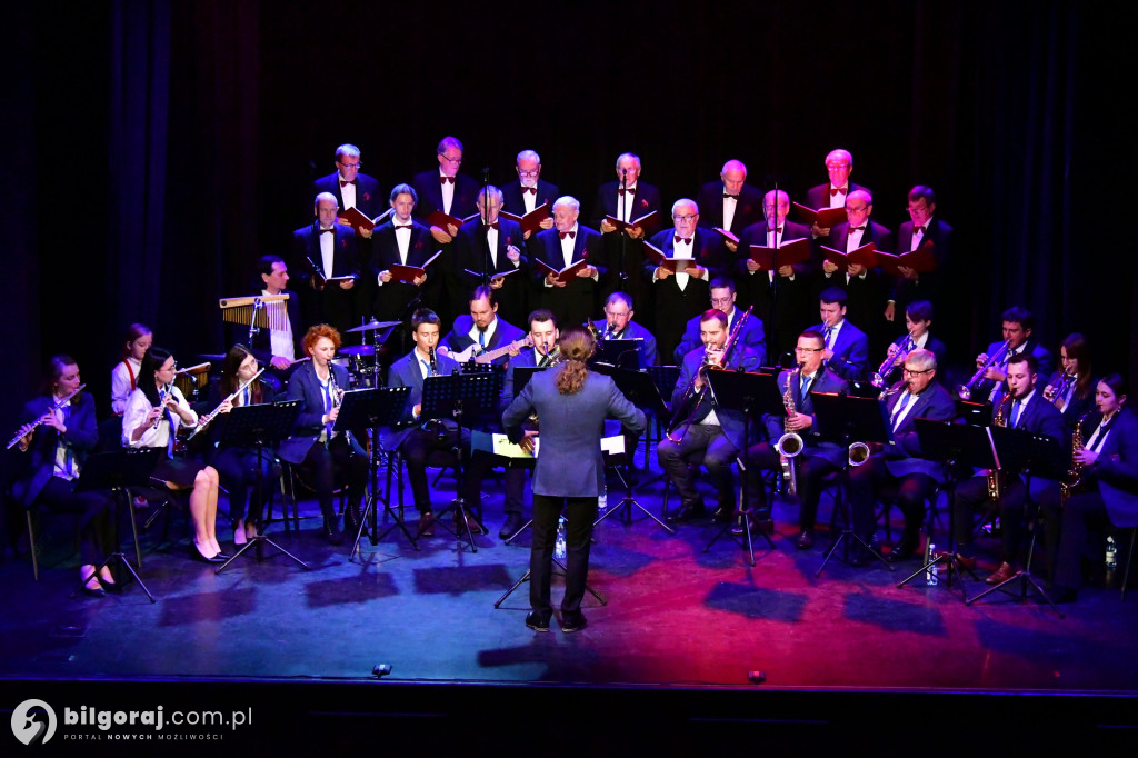 „Koncert listopadowy”  z zespołami BCK
