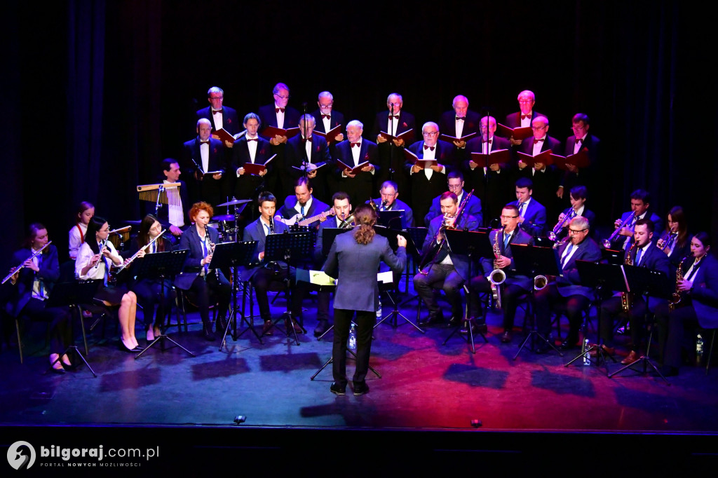 „Koncert listopadowy”  z zespołami BCK