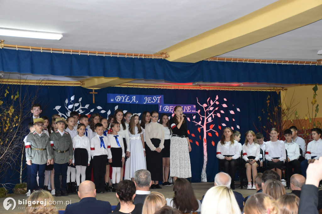 Potok Górny ku czci Niepodległej