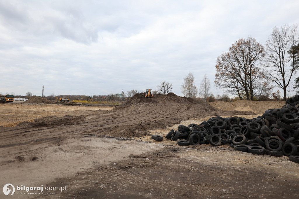 Prace rozbiórkowe i przygotowawcze na Autodromie w Biłgoraju