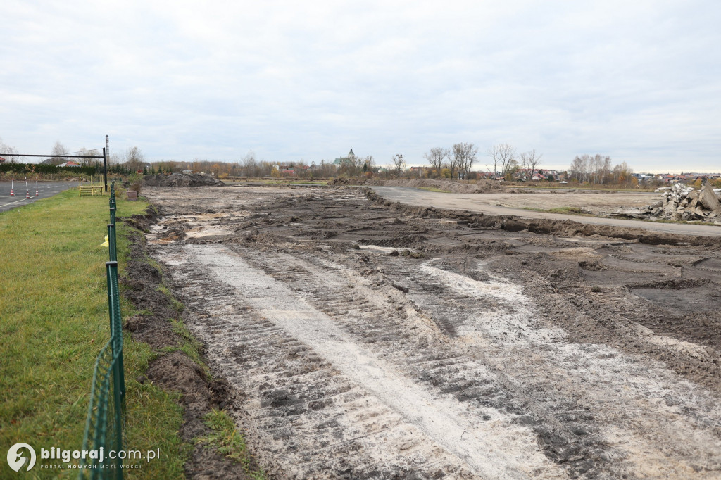 Prace rozbiórkowe i przygotowawcze na Autodromie w Biłgoraju