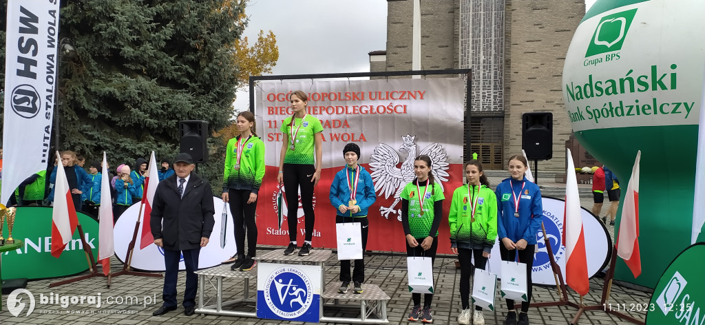 Biłgorajanie pobiegli dla Niepodległej w Stalowej Woli