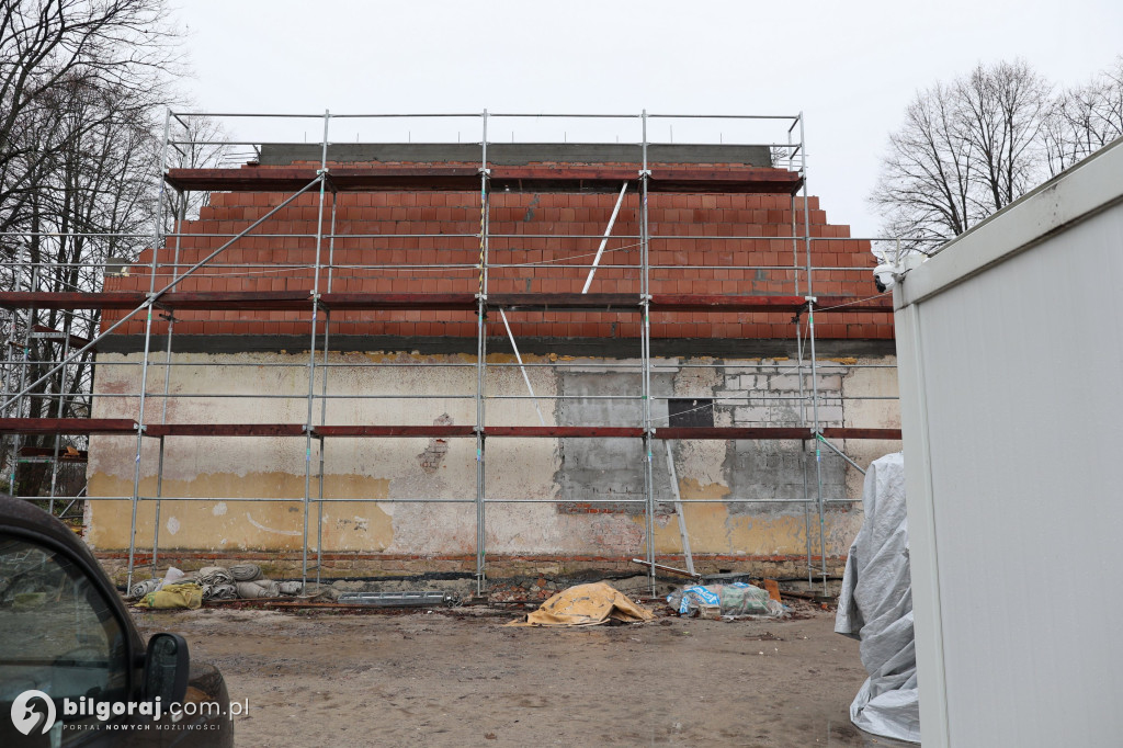 Rosną mury osuchowskiego muzeum