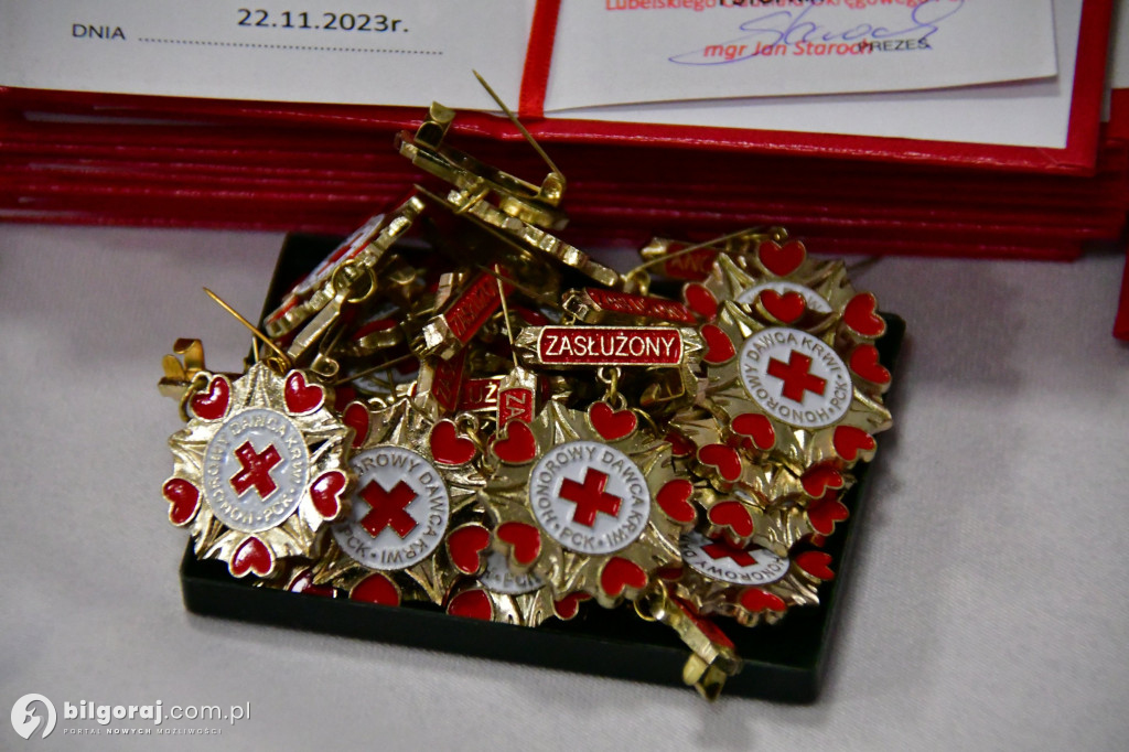 Regionalne spotkanie krwiodawców. Były wyróżnienia, medale i podziękowania