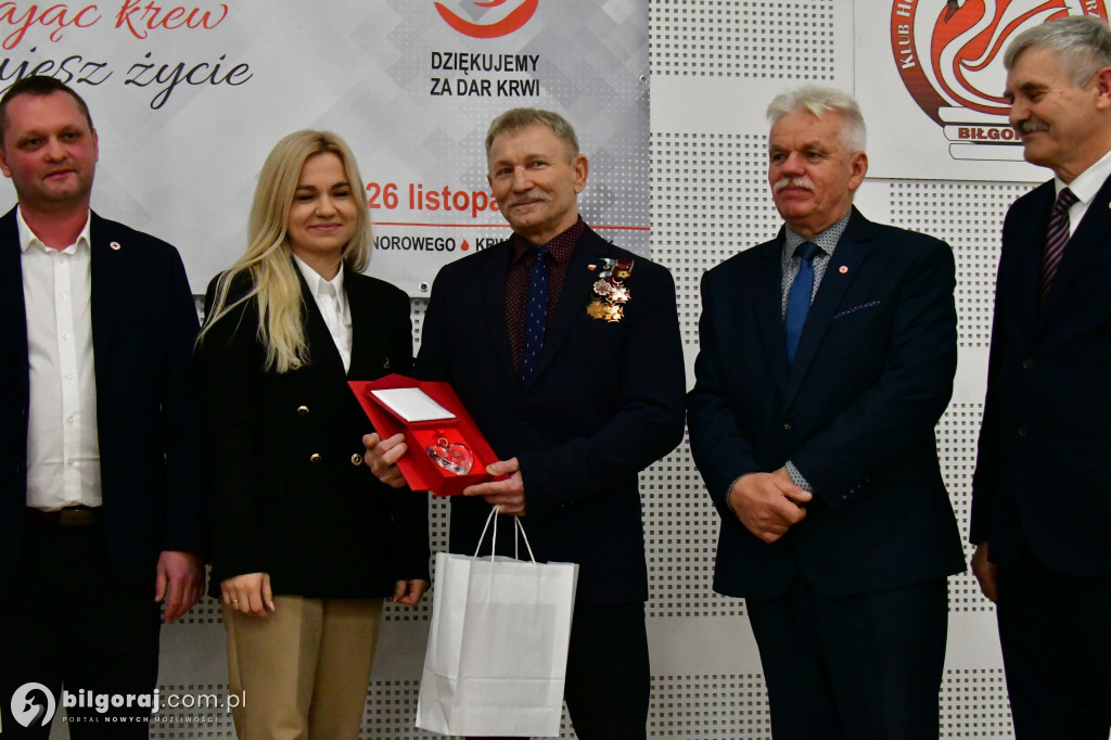 Regionalne spotkanie krwiodawców. Były wyróżnienia, medale i podziękowania