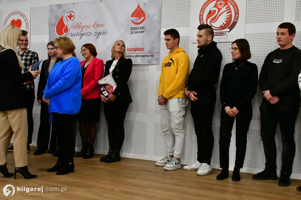 Regionalne spotkanie krwiodawców. Były wyróżnienia, medale i podziękowania