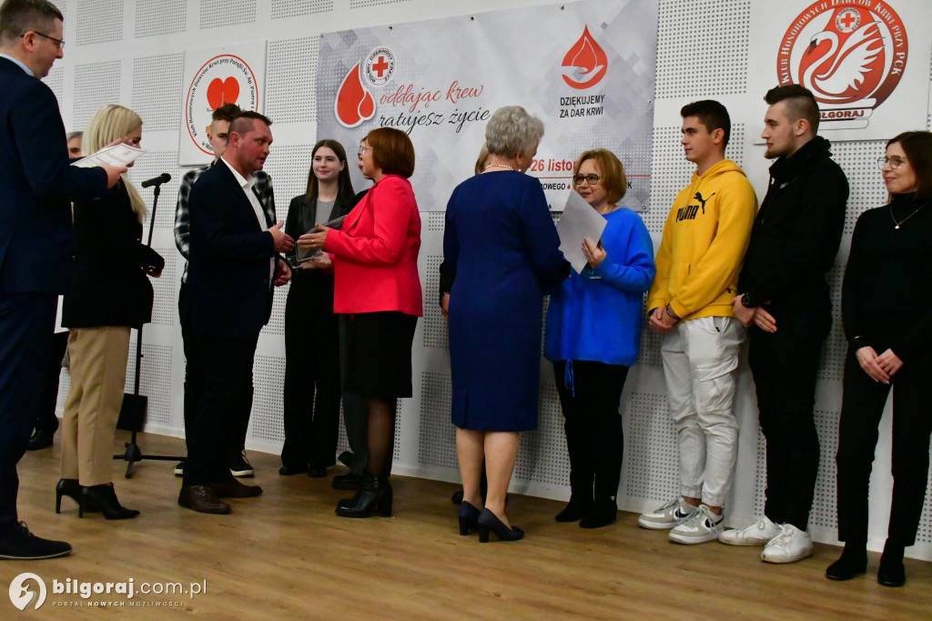 Regionalne spotkanie krwiodawców. Były wyróżnienia, medale i podziękowania