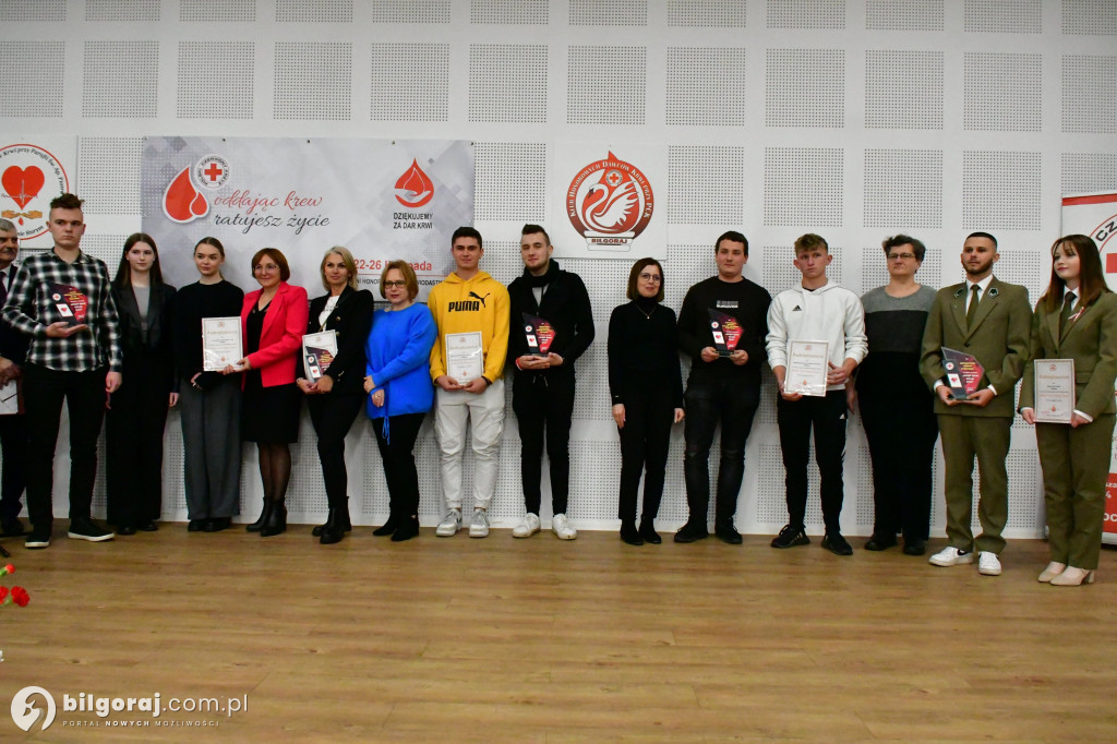 Regionalne spotkanie krwiodawców. Były wyróżnienia, medale i podziękowania