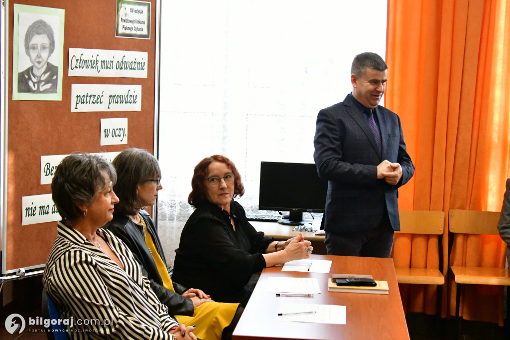 To ci uczniowie najpiękniej czytają. W ZSBiO trwa konkurs