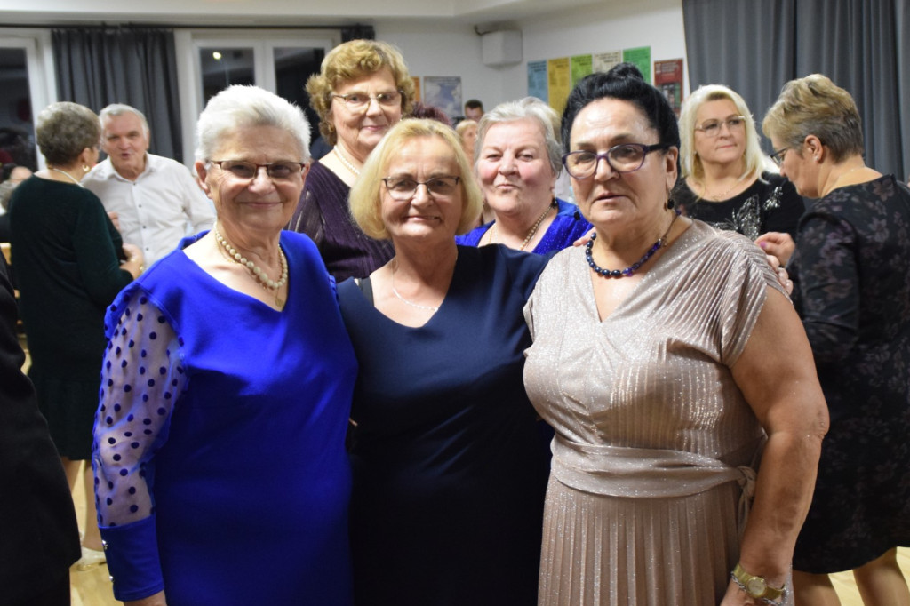 Andrzejki klubów seniora z Tarnogrodu. Tak się bawiono