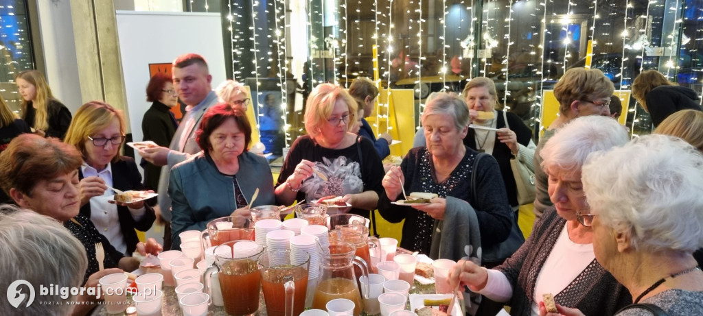 Promocja miasta i gminy Tarnogród podczas X Festiwalu Teatrów Wiejskich „Zwyki”