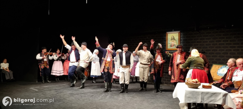 Promocja miasta i gminy Tarnogród podczas X Festiwalu Teatrów Wiejskich „Zwyki”