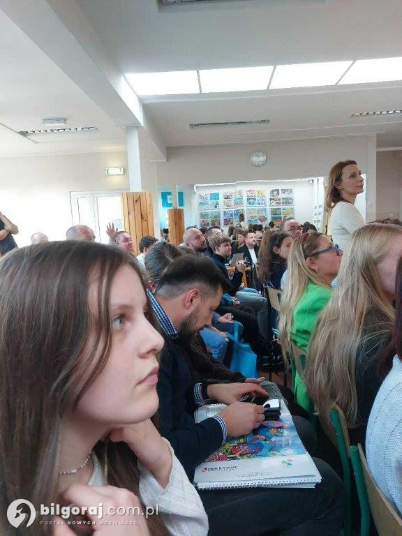 Klaudia Andrychiewicz i Hanna Cybulska z nagrodami w międzynarodowym konkursie