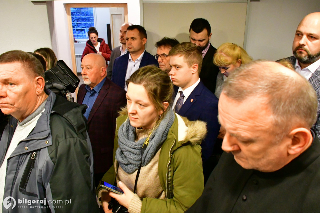 Poseł Marcin Romanowski otworzył biuro w Biłgoraju. Kto uczestniczył w uroczystości?