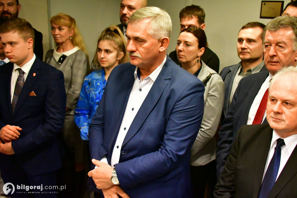 Poseł Marcin Romanowski otworzył biuro w Biłgoraju. Kto uczestniczył w uroczystości?