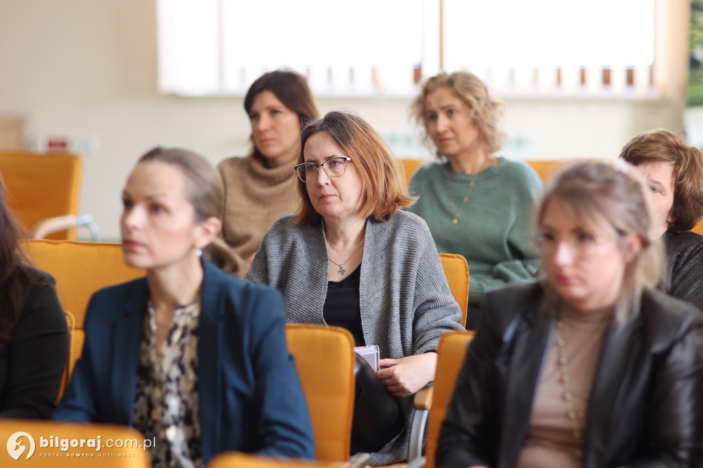 W Biłgoraju dyskutowali nad przyszłością oświaty