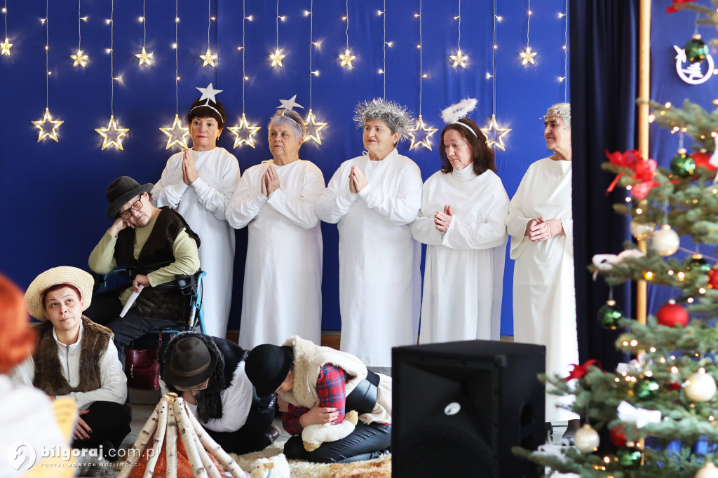 Wigilijna wieczerza w DPS dla Kombatantów