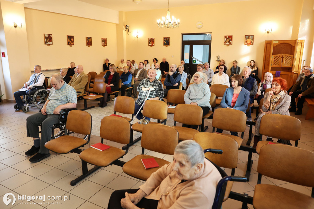 Wigilijna wieczerza w DPS dla Kombatantów