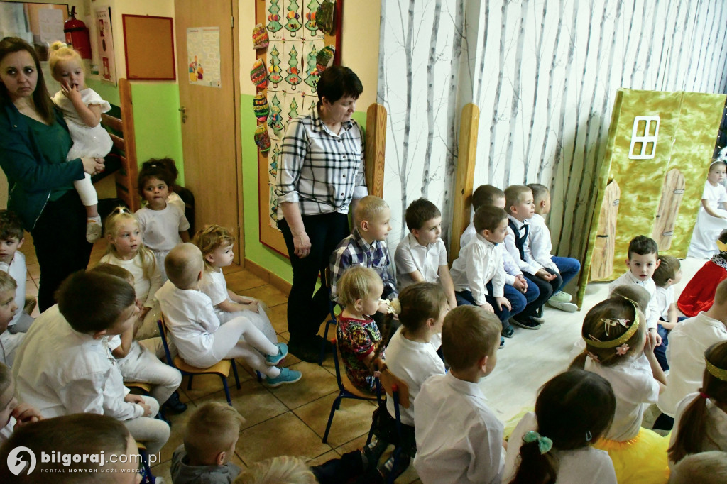 Wszystkie dzieci z Samorządowego Przedszkola Nr 2 wzięły udział w jasełkach