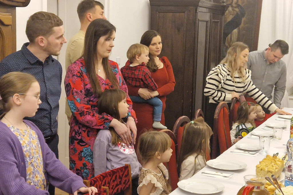 Domowy Kościół na spotkaniu opłatkowym