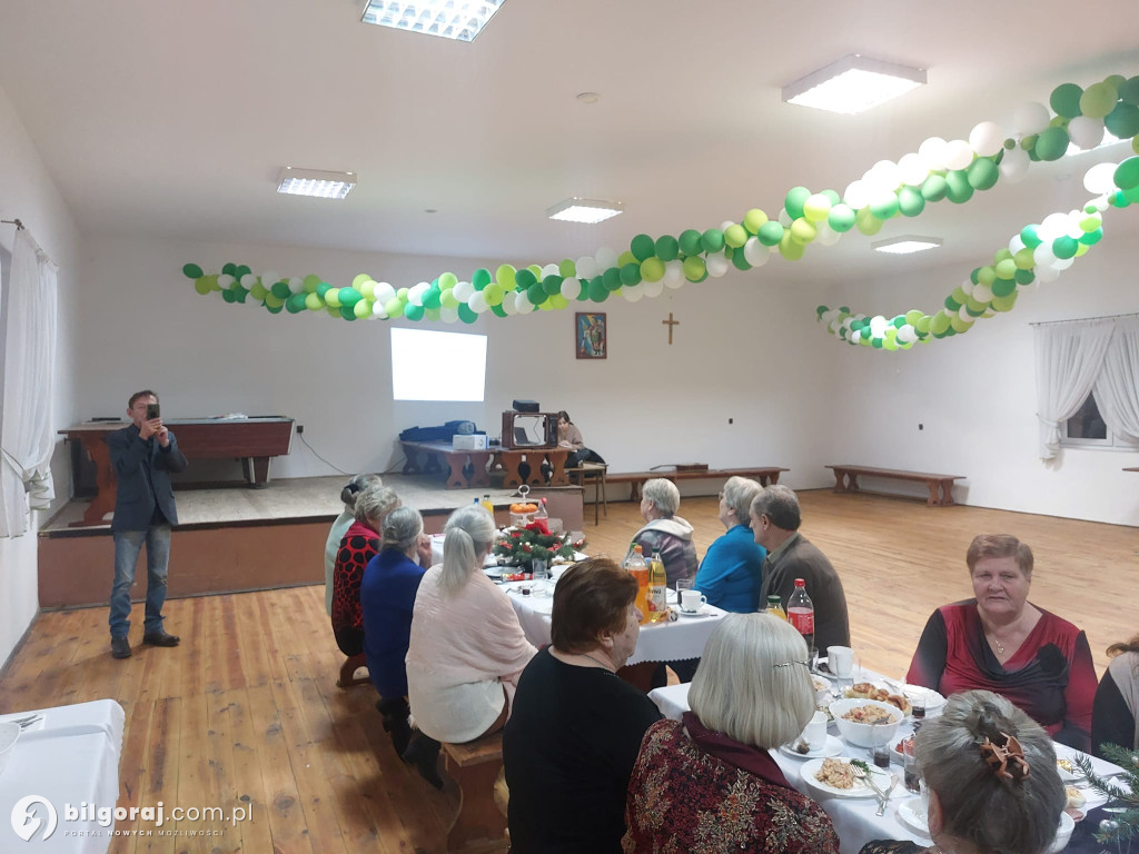 Przedsylwestrowe spotkanie seniorów w Górecku Starym