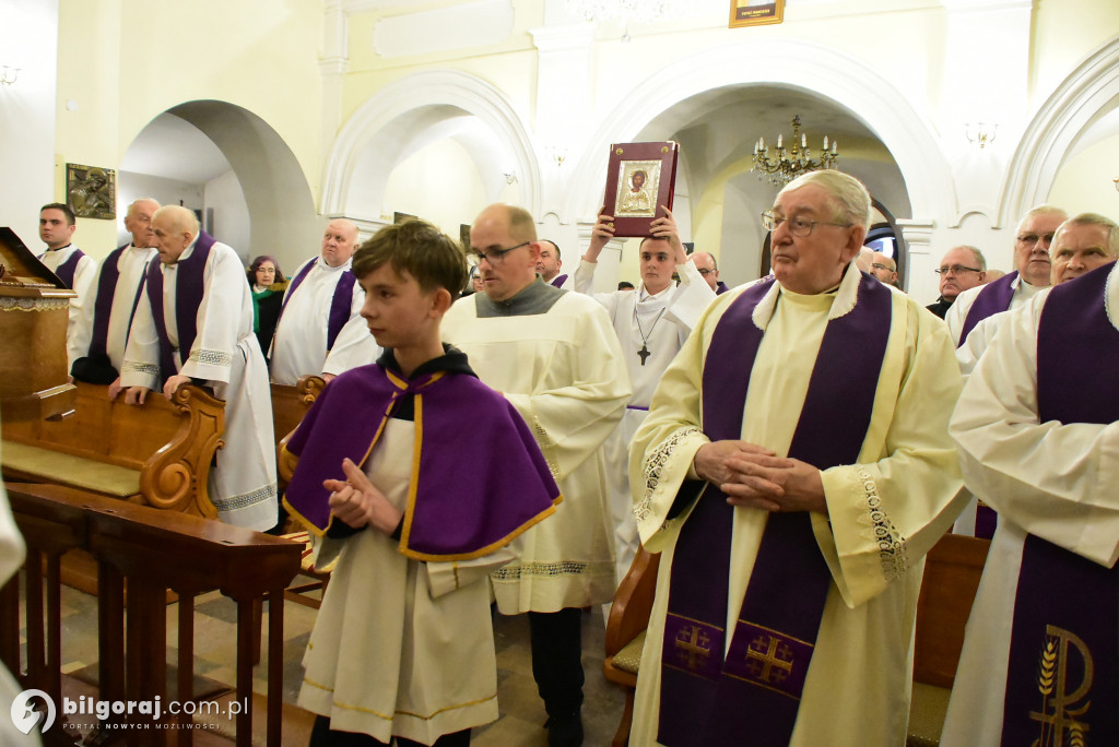 Biłgoraj. Ostatnie pożegnanie ks. Lucjana Szymanka
