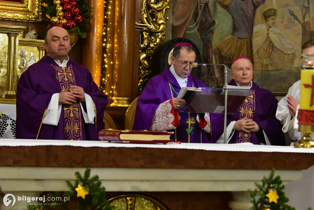 Biłgoraj. Ostatnie pożegnanie ks. Lucjana Szymanka
