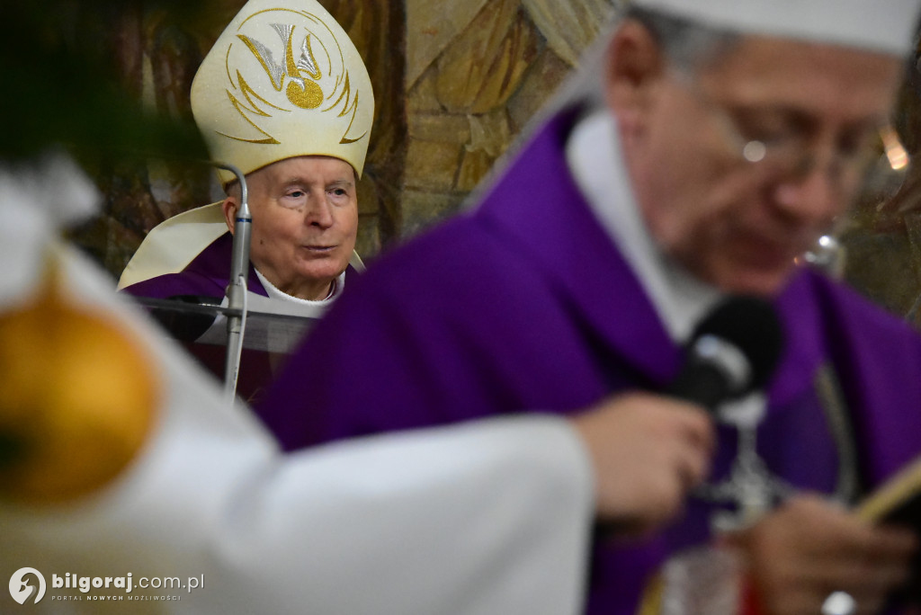 Biłgoraj. Ostatnie pożegnanie ks. Lucjana Szymanka