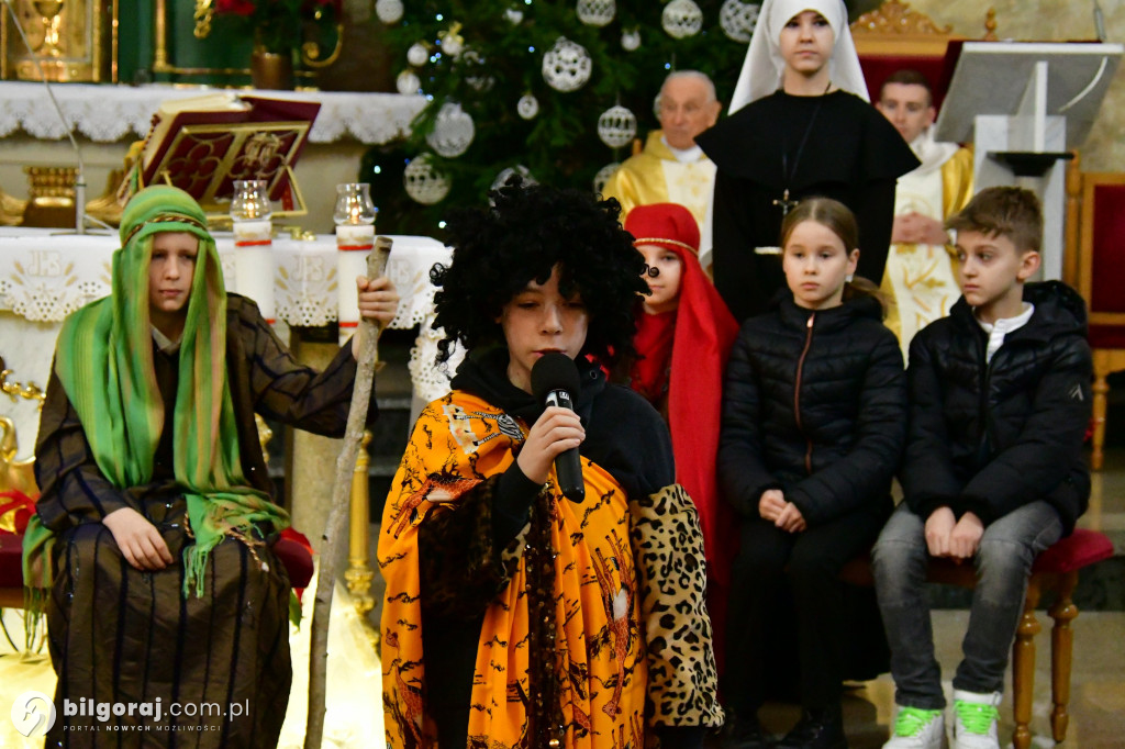 Jasełka w wykonaniu uczniów 