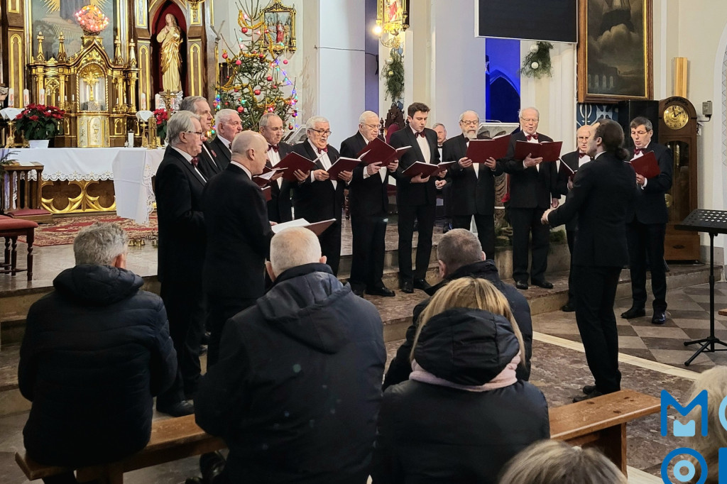 Chóry kolędowały we Frampolu