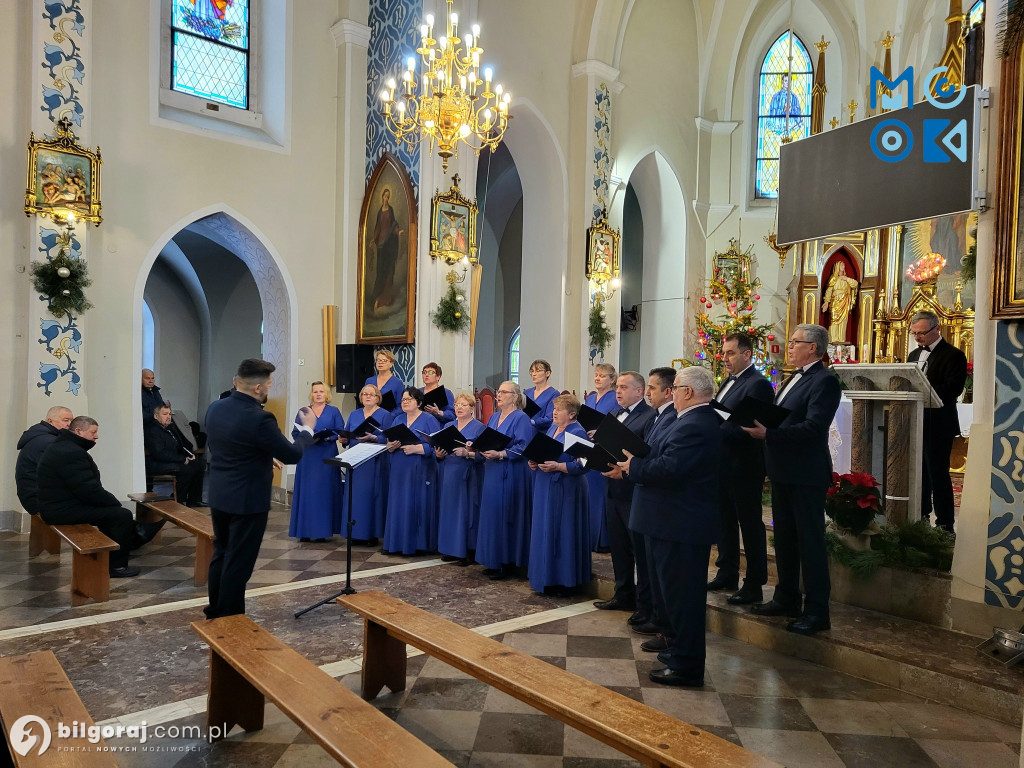 Chóry kolędowały we Frampolu