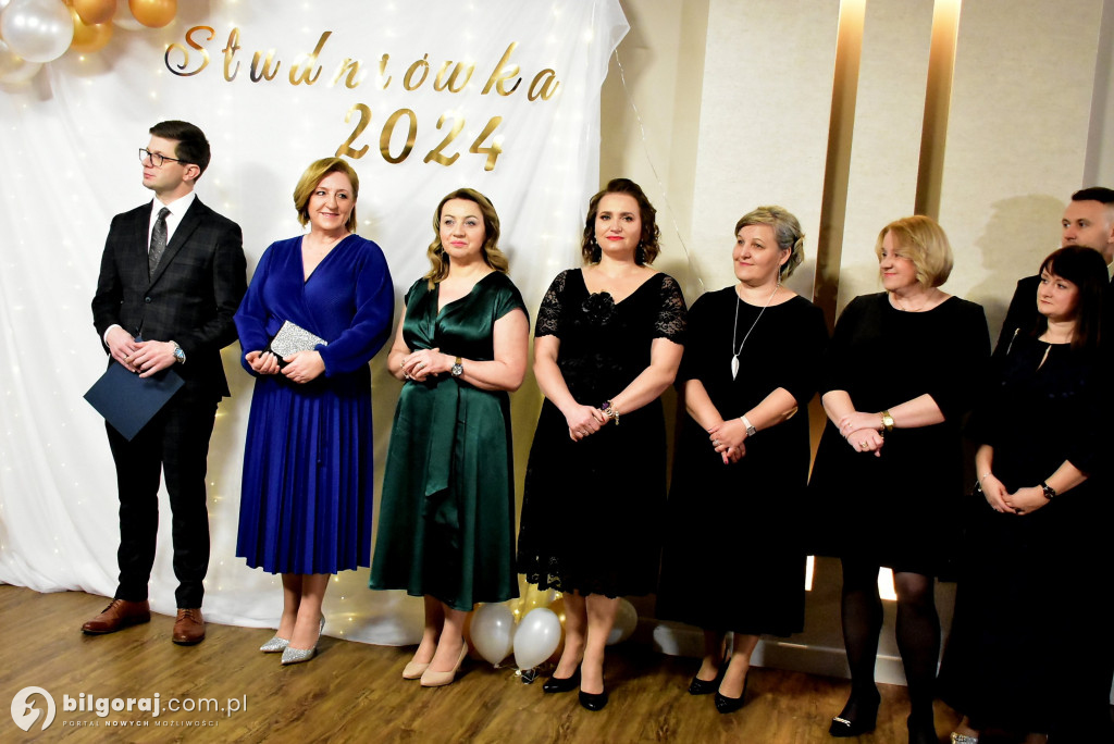 Studniówka uczniów Katolickiego Liceum w Biłgoraju