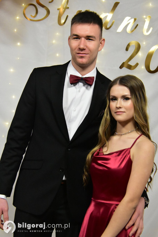 Studniówka uczniów Katolickiego Liceum w Biłgoraju