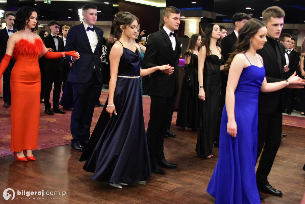 Bal maturalny uczniów I LO im. ONZ