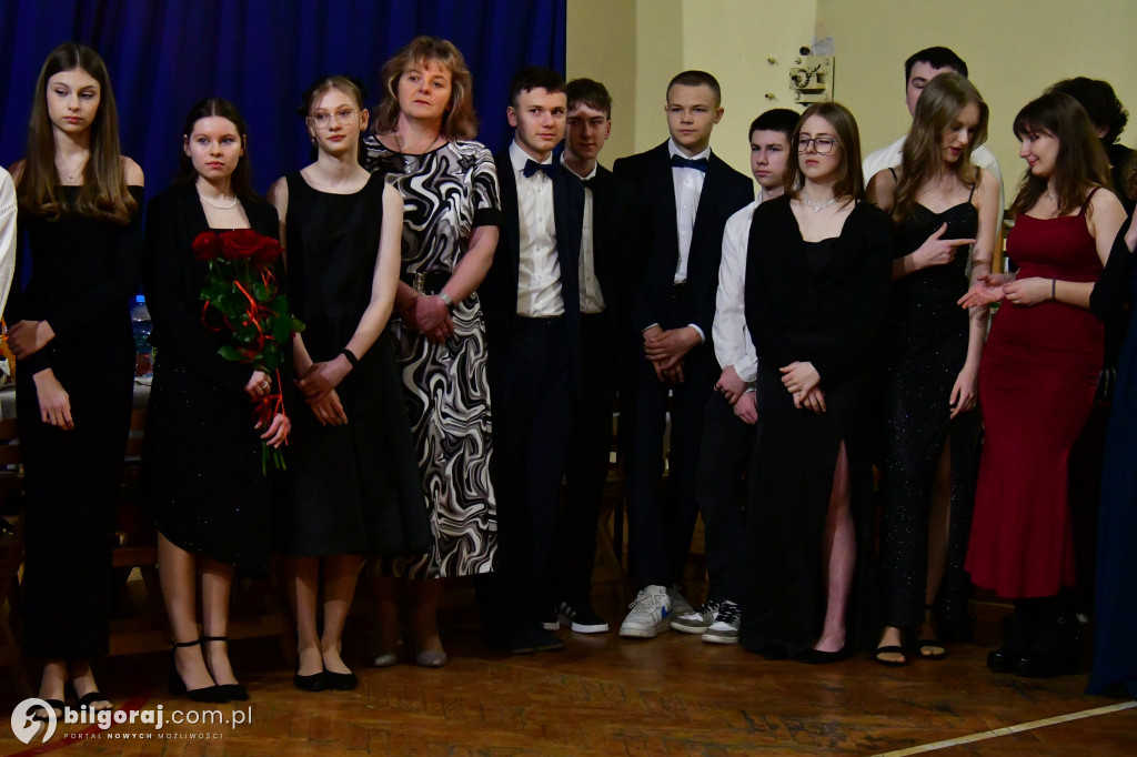 Bal ósmoklasisty w biłgorajskiej 