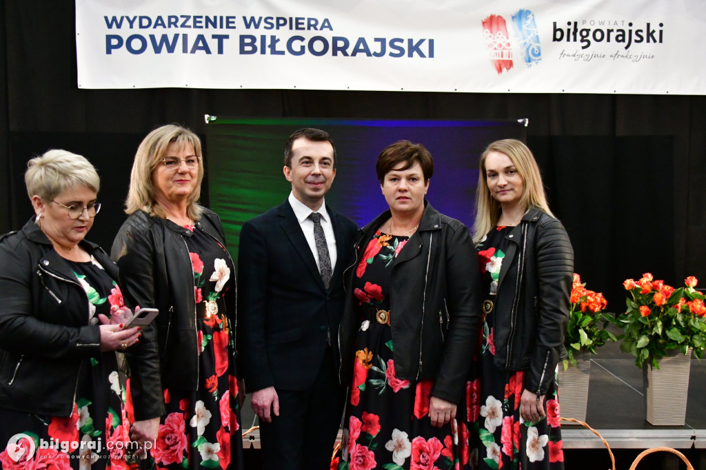 Panie z całego powiatu świętowały w Biłgoraju