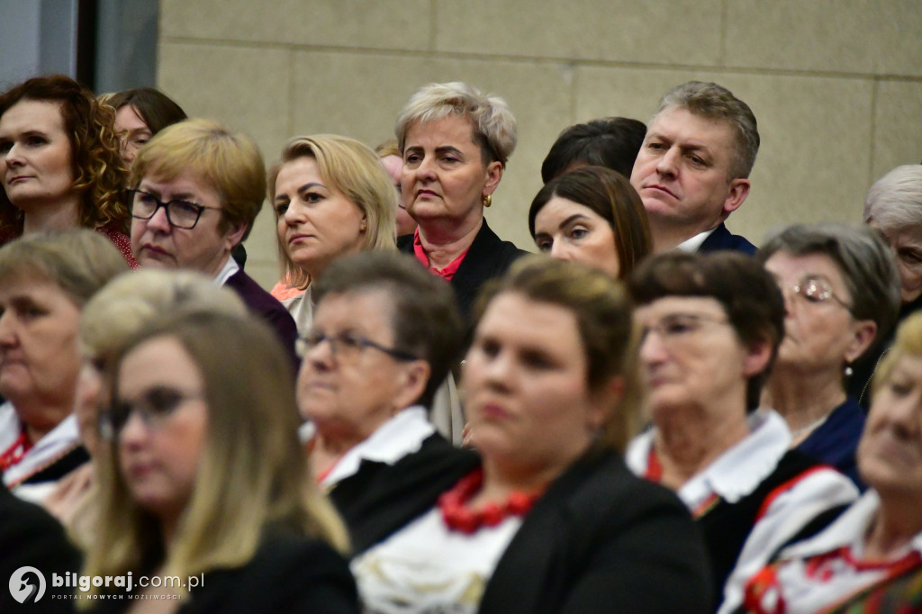 Panie z całego powiatu świętowały w Biłgoraju