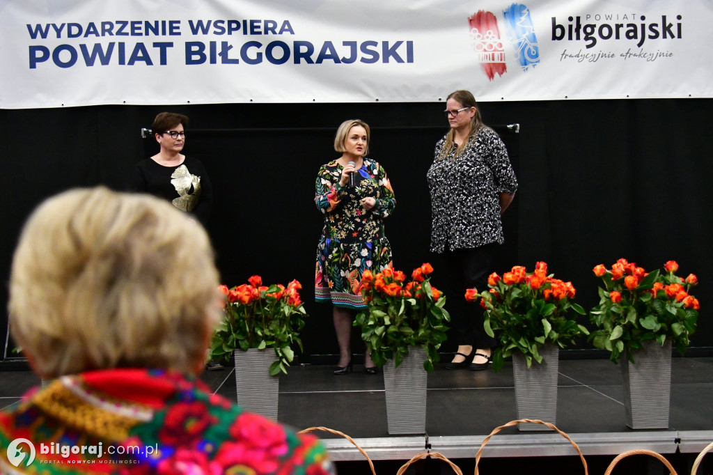 Panie z całego powiatu świętowały w Biłgoraju