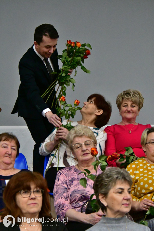 Panie z całego powiatu świętowały w Biłgoraju