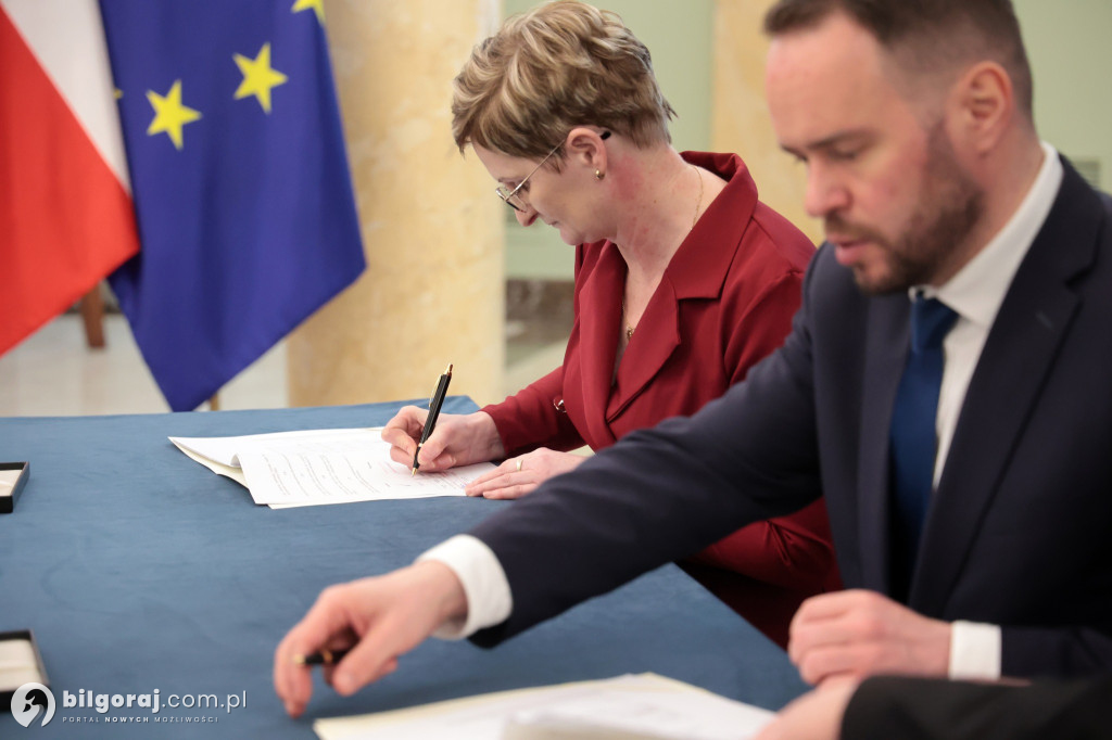Rządowe środki na drogi w Gminie Turobin i Goraj
