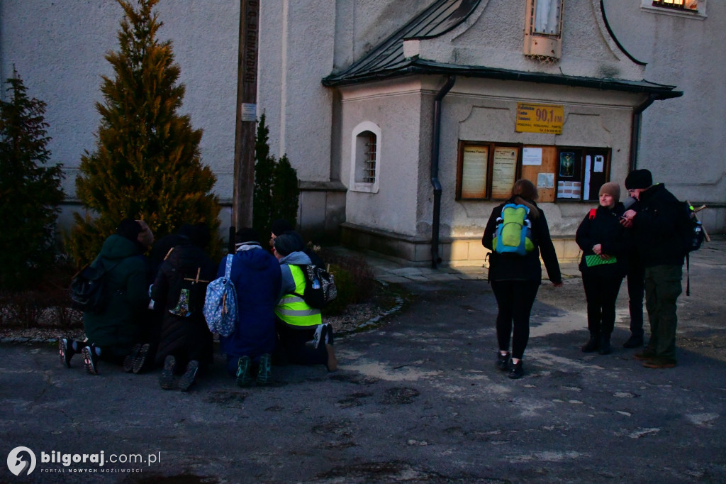 Ekstremalna Droga Krzyżowa wyruszyła z Goraja