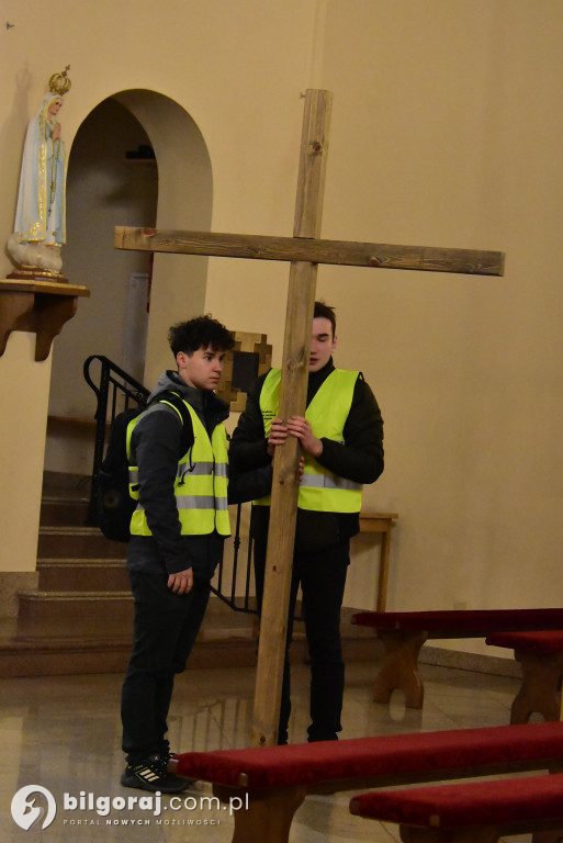 Skauci zorganizowali drogę krzyżową w okolicach Biłgoraja