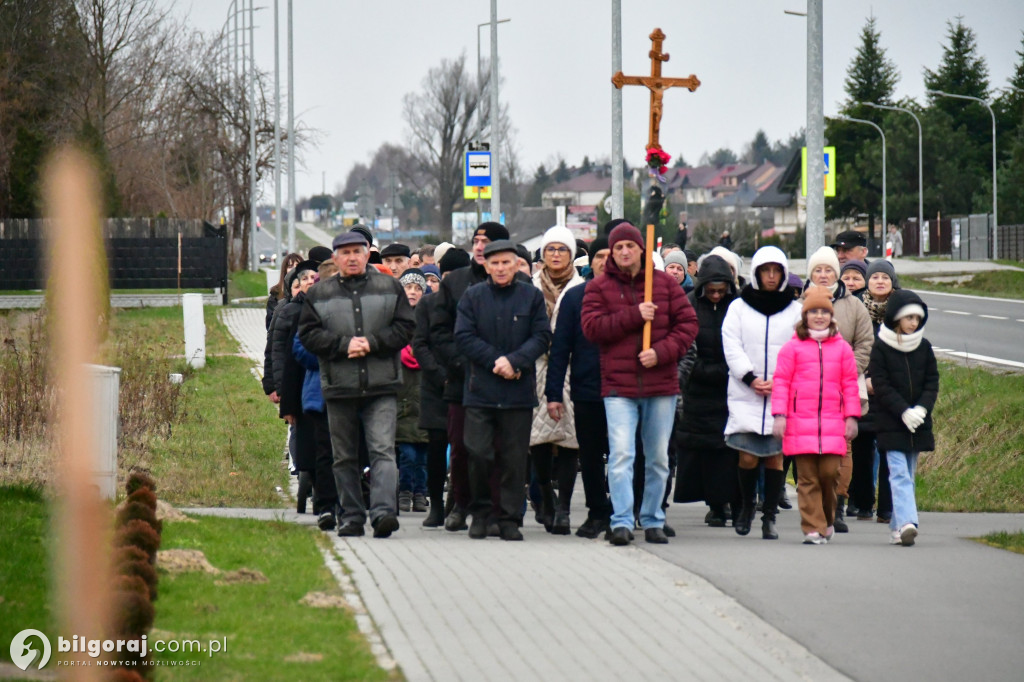 Przez Korczów i Okrągłe przeszła Droga Krzyżowa