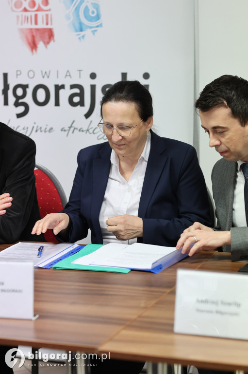 Umowa z wykonawcę remontu byłej drogi wojewódzkiej Nr 848 podpisana