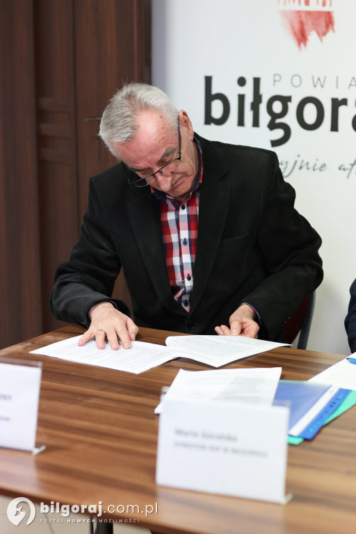 Umowa z wykonawcę remontu byłej drogi wojewódzkiej Nr 848 podpisana