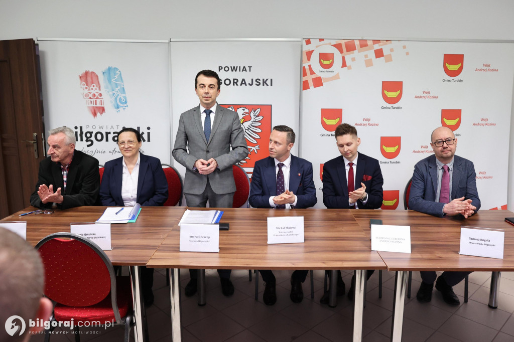 Umowa z wykonawcę remontu byłej drogi wojewódzkiej Nr 848 podpisana