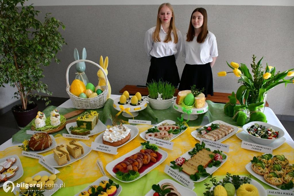 Wielkanocny stół od ZSZiO