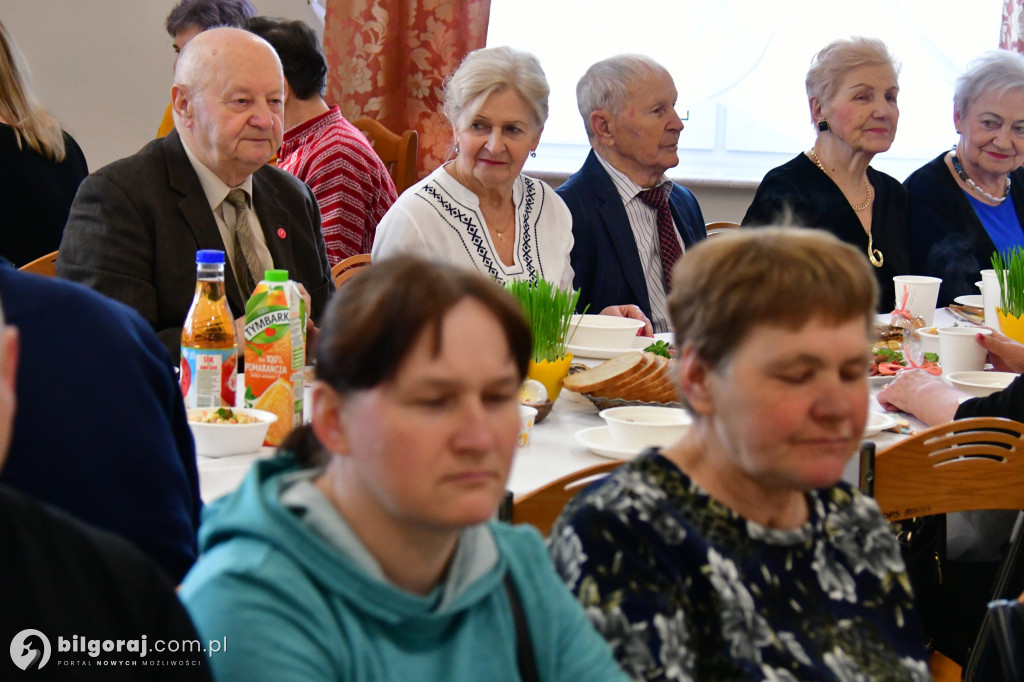 Wielkanocne spotkanie w DPS dla Kombatantów