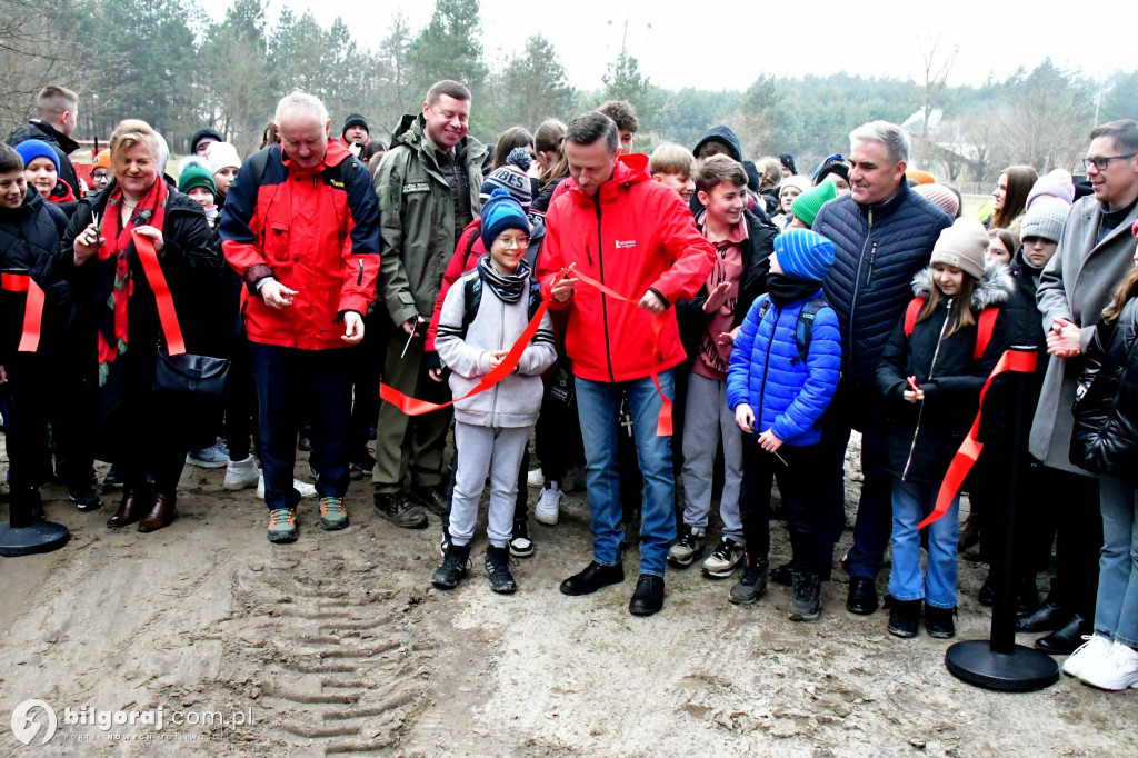 W Osuchach otwarto ścieżkę przyrodniczo - historyczną