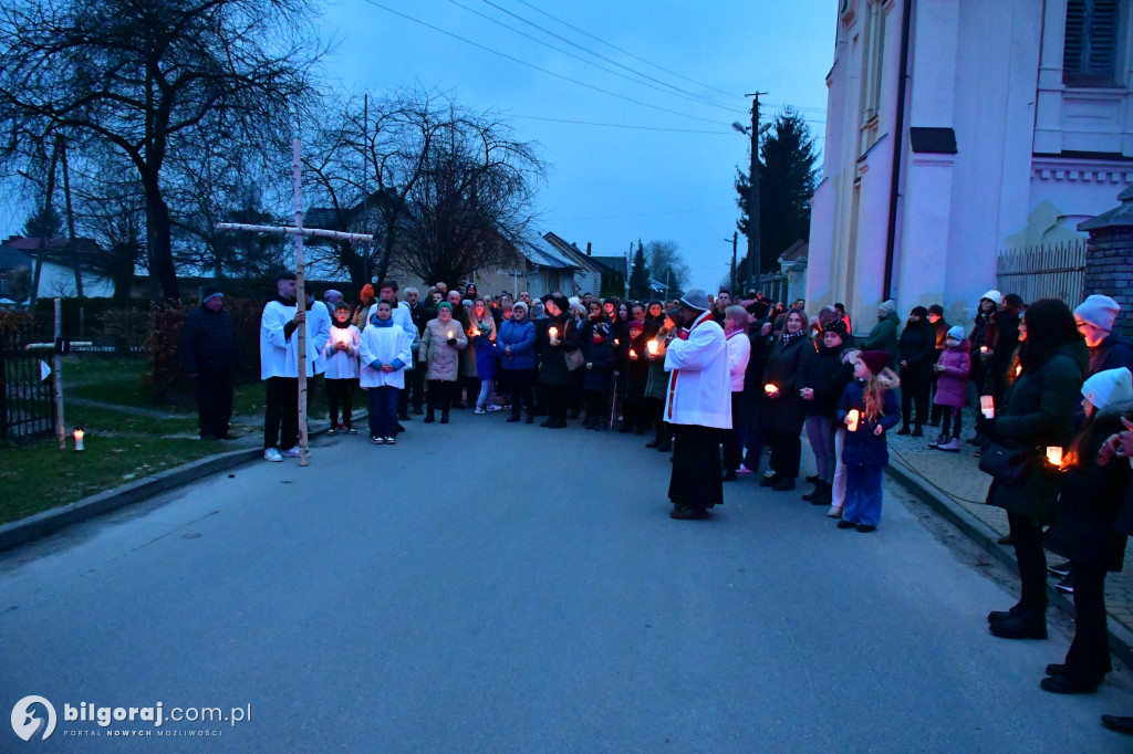 Droga Krzyżowa na ulicach Frampola